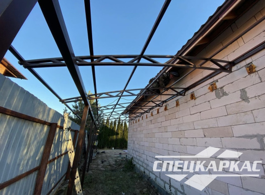 Навес из поликарбоната примыкающий к дому №79 - фото 1744